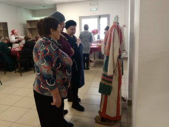 Музей принял участие в Окружном фестивале народного творчества "Узоры одной Земли: мы разные, но мы вместе!"